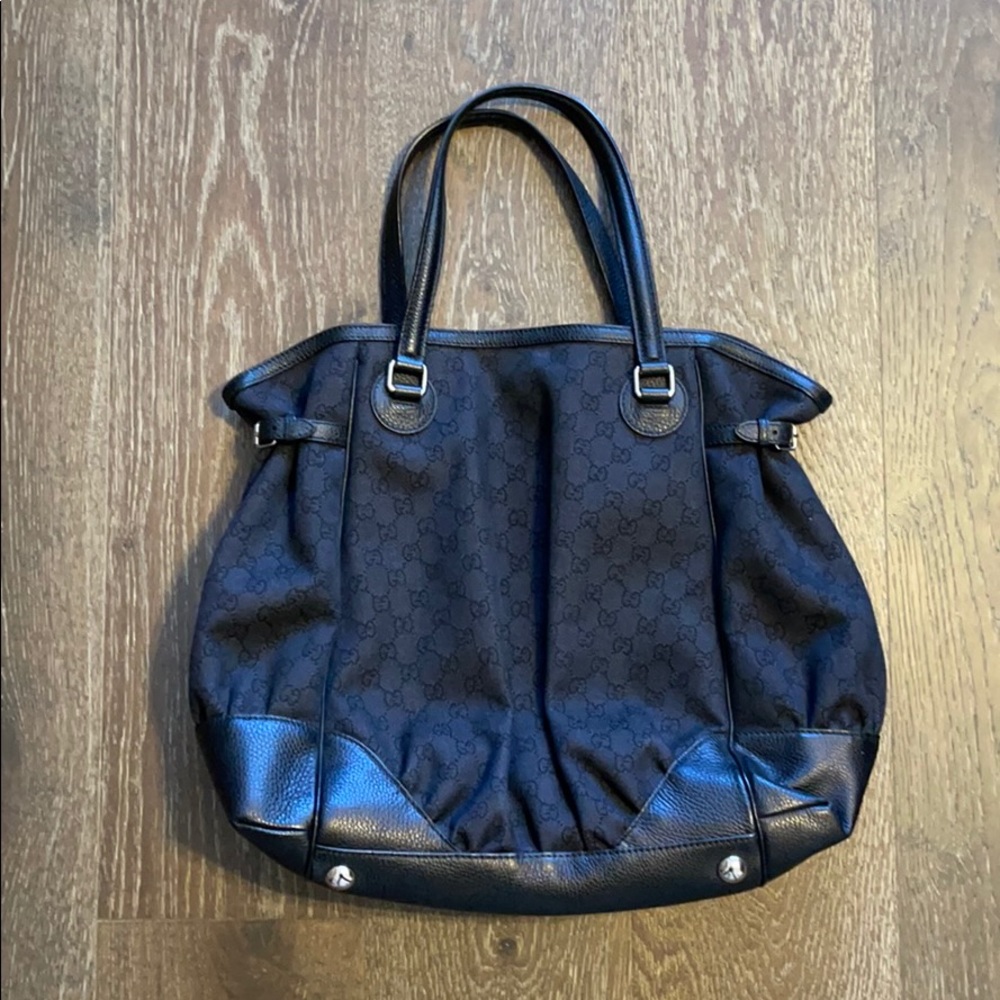 Gucci GG Canvas bag